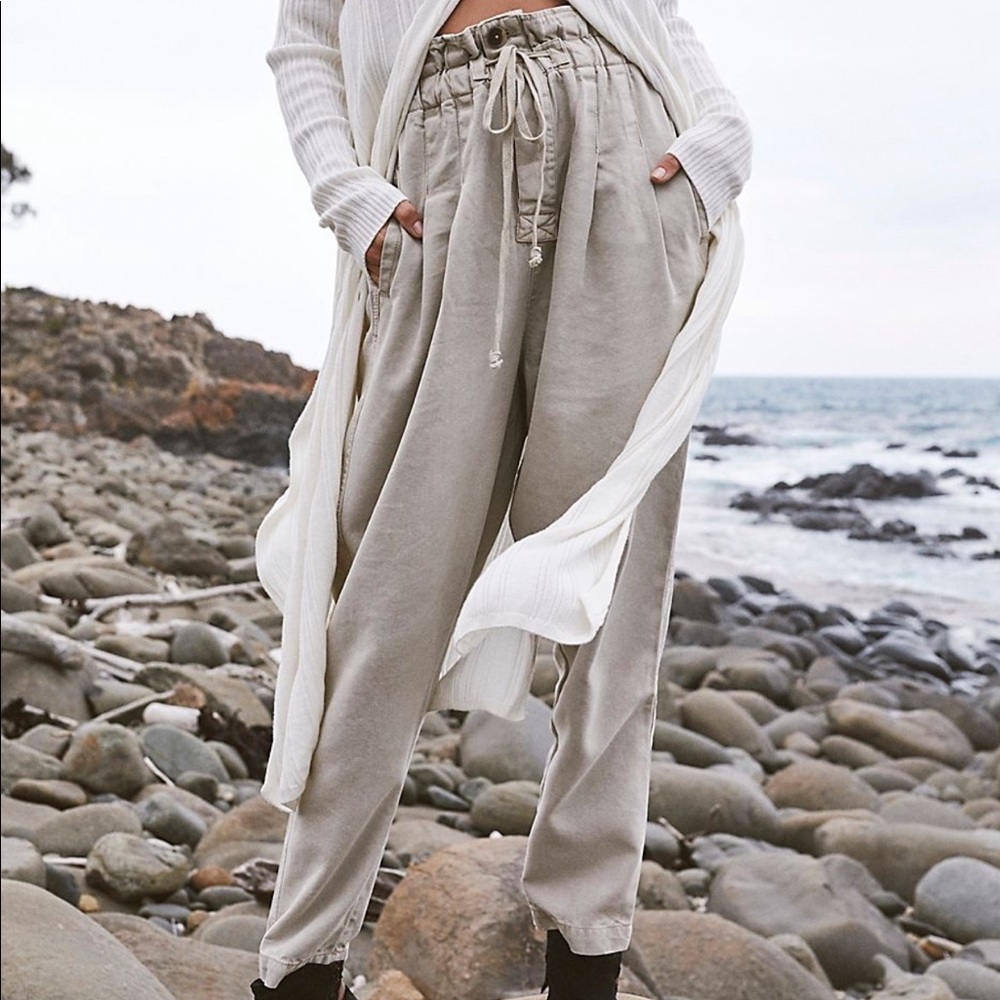 Free People Margate Pleat Trouser - Picture 1 of 6